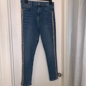 TOPSHOP MOTO JAMIE JEWELED JEANS (fits like an 8)